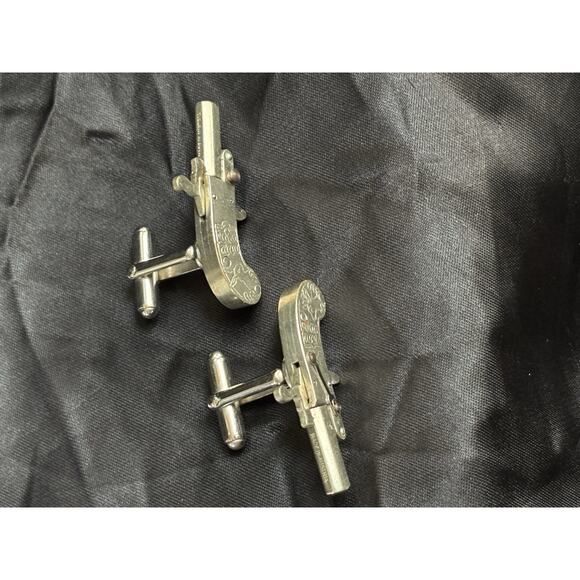Antique Austrian Pistol Cufflinks Etched Design Deer & Rabbit - Picture 4 of 12